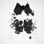 Koelap Koeienhuid - Zwartwit Gevlekt - 215 x 200 cm