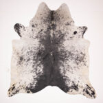 Koelap Koeienhuid - Zwartwit Gevlekt Salt & Pepper - 235 x 215 cm